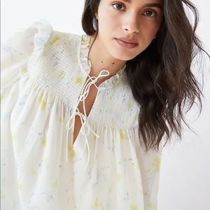 Aritzia Wilfred castello blouse